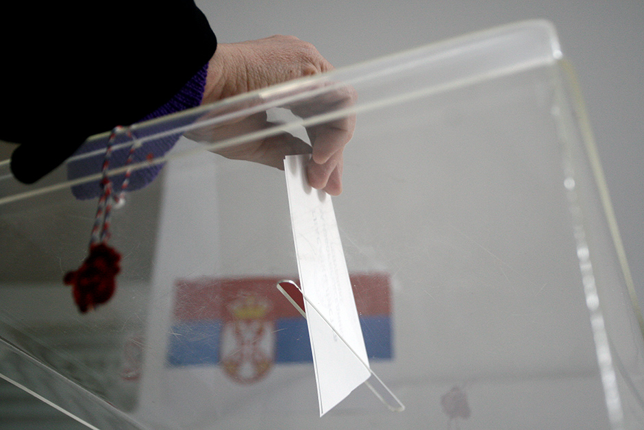 izbori, glasanje, izborna trka, glasčki listić, glasačka kutija